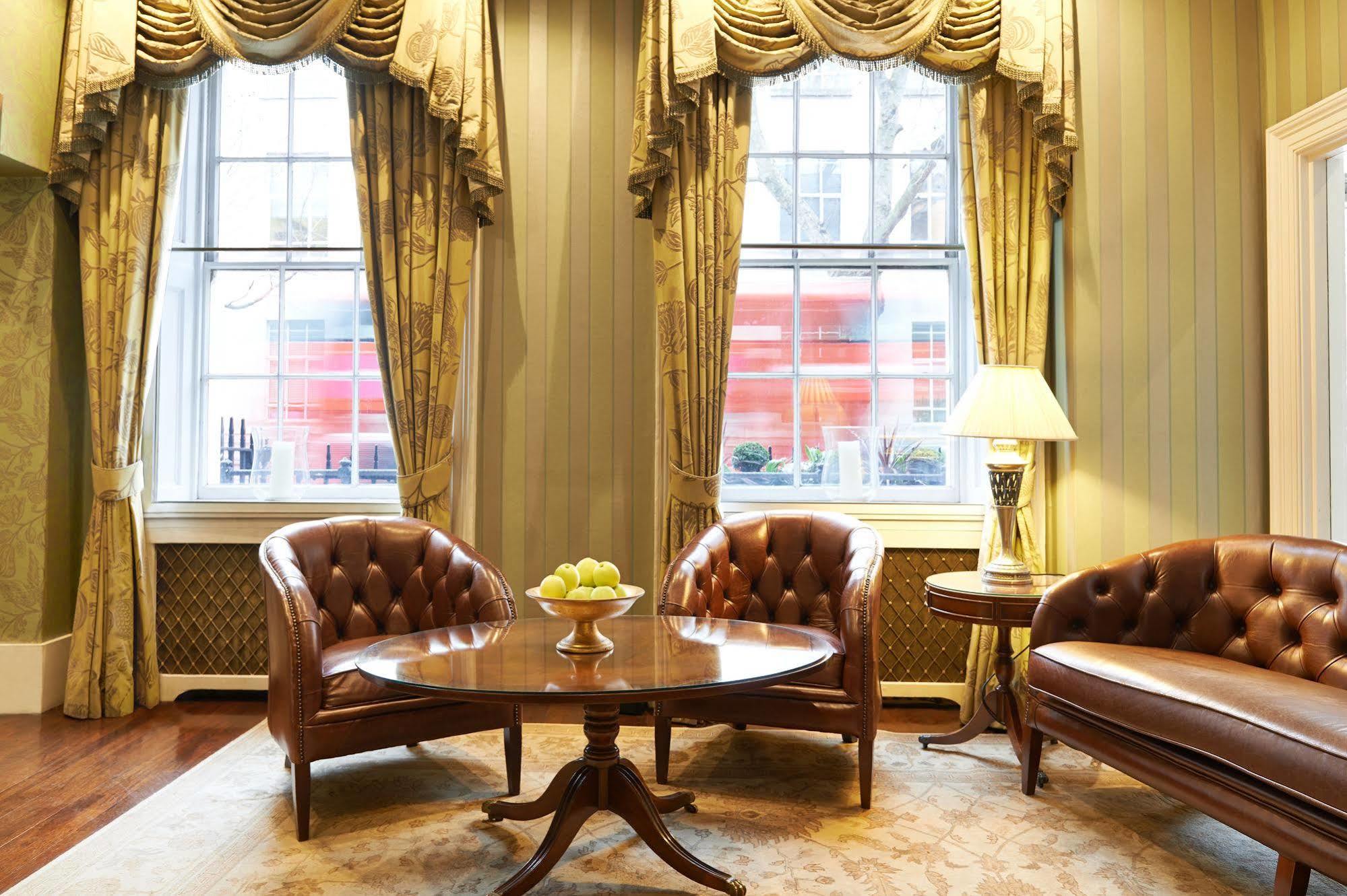 Hotell The Academy - Small Luxury Of The World London