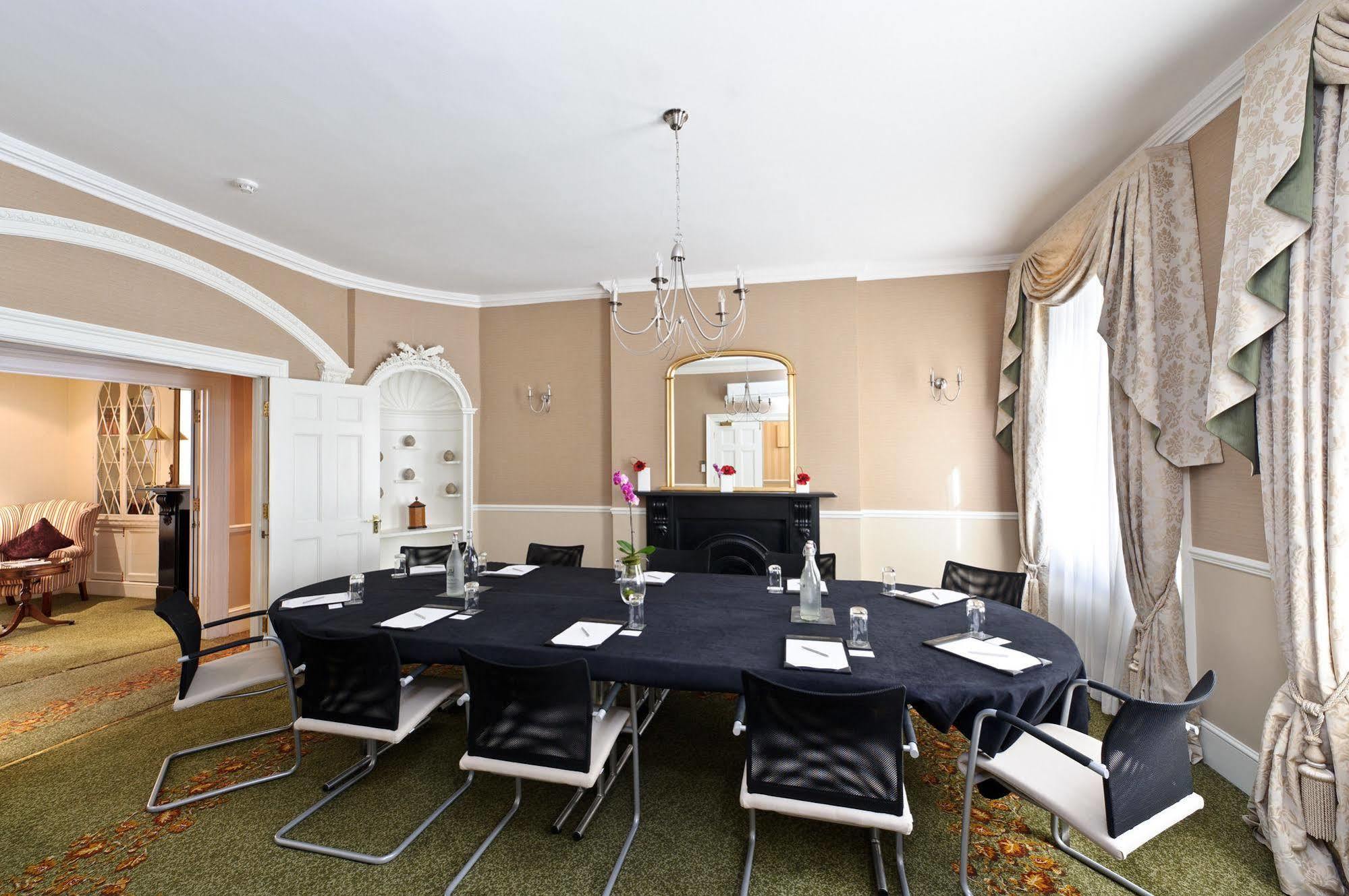Hotell The Academy - Small Luxury Of The World London