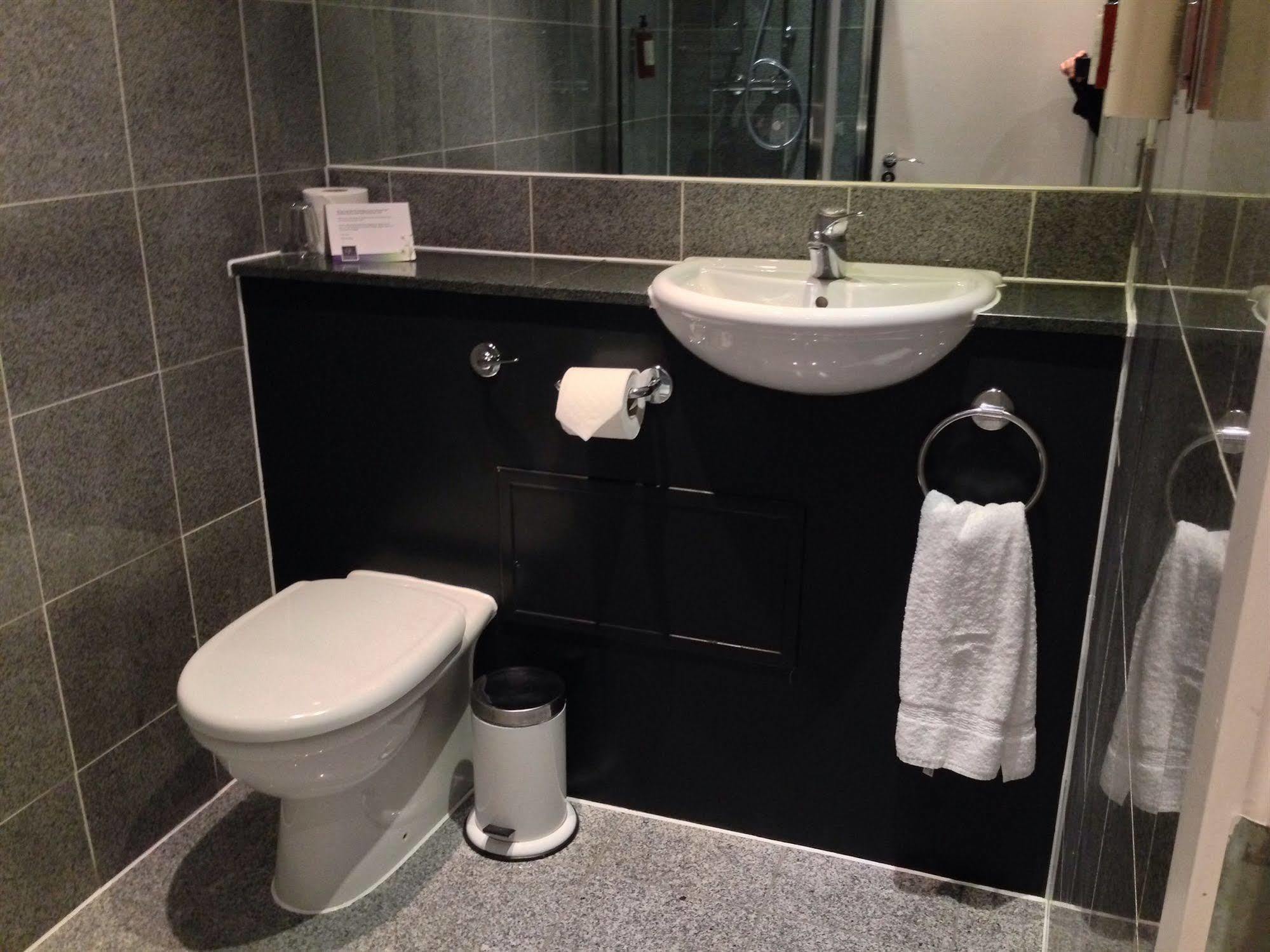 196 Bishopsgate Apartment London
