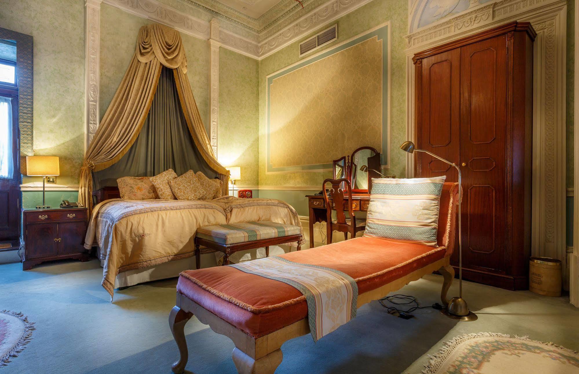 Hotel Elizabeth