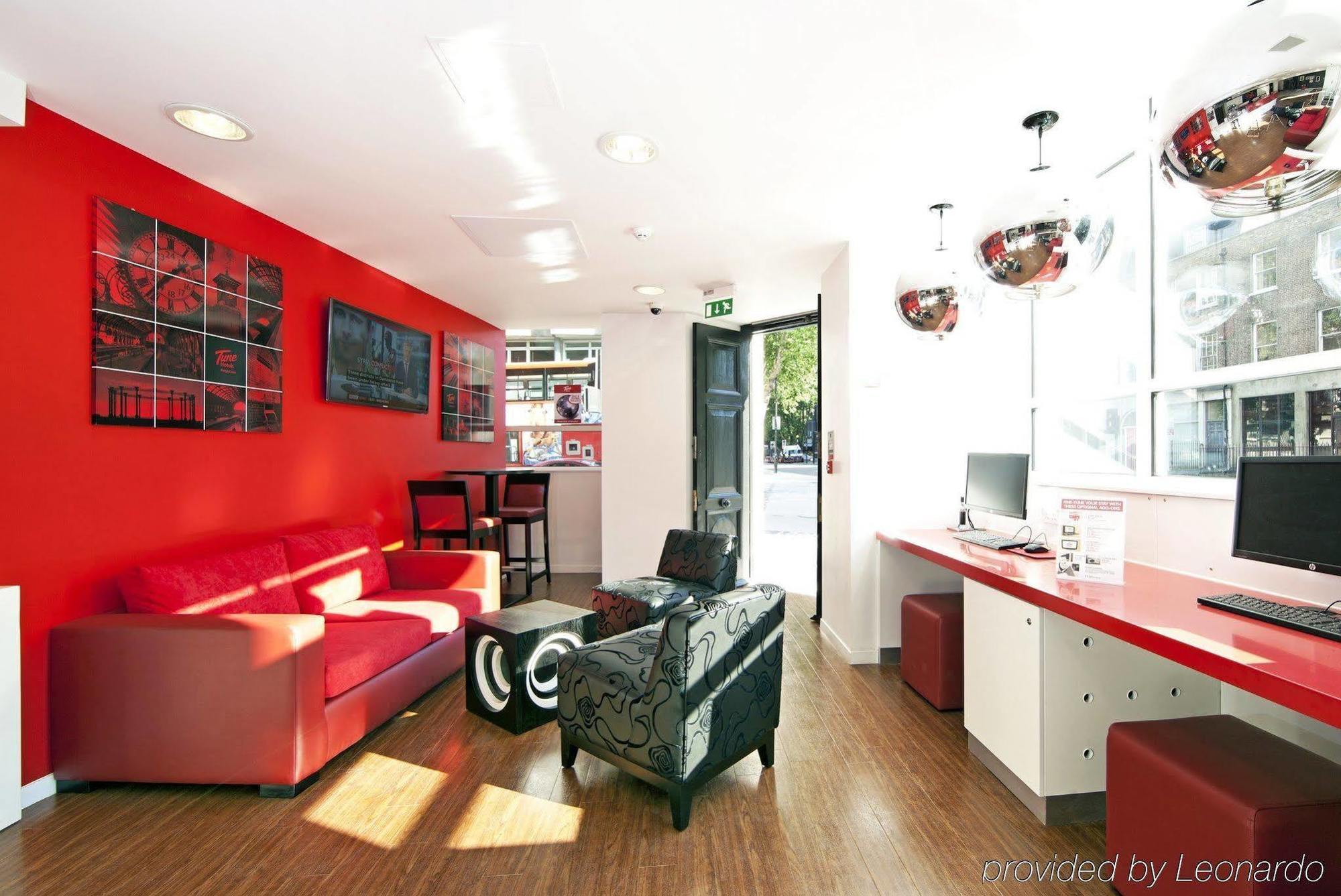 Point A Kings Cross - St Pancras 3* Londen