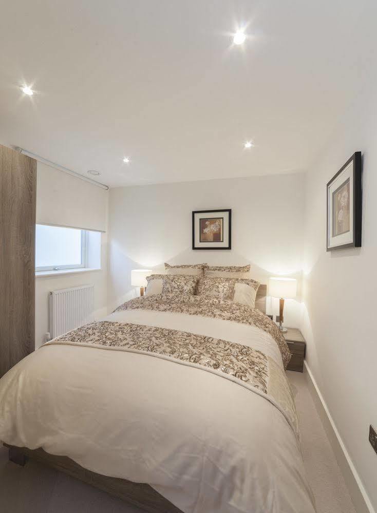 Premier Tower Bridge Hotel 3*