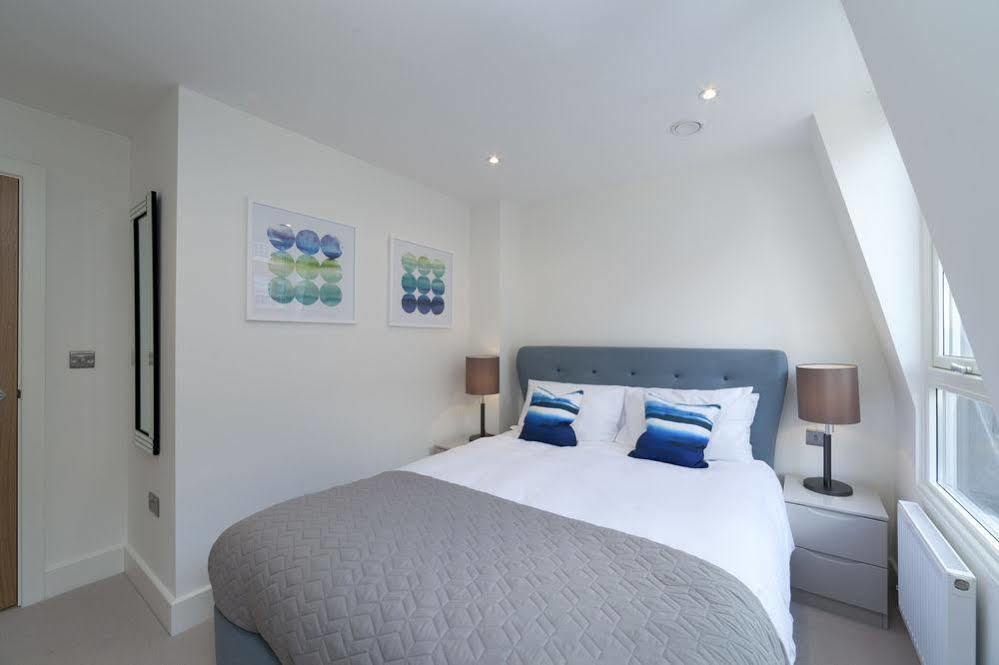 Hotel Premier Tower Bridge 3*