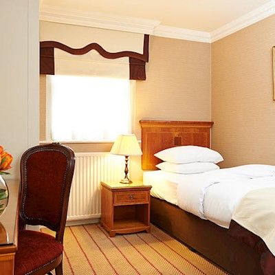 The Academy - Small Luxury Of The World Hotell