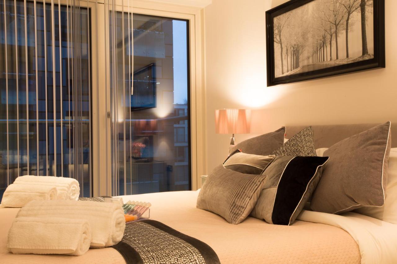Dockside Walk - Canary Wharf Apartamento Londres