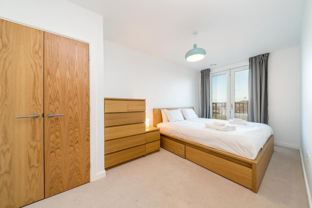 Apartment New 2bd Flat 4mins To Excel Centre Fast City Links