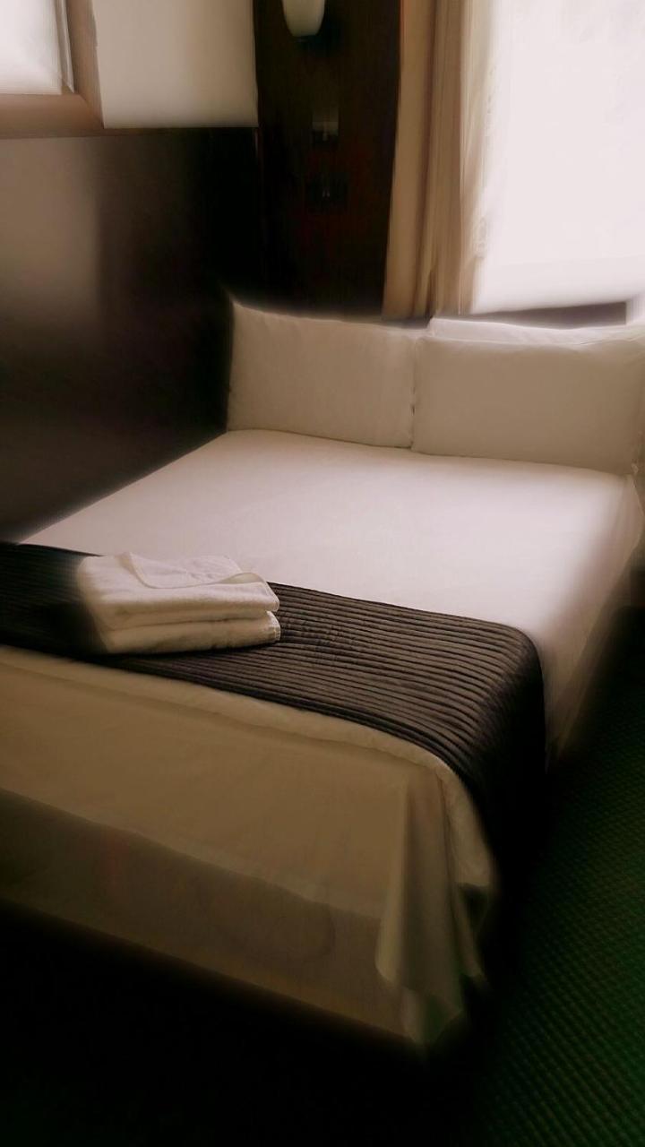 Hotel Plaza London