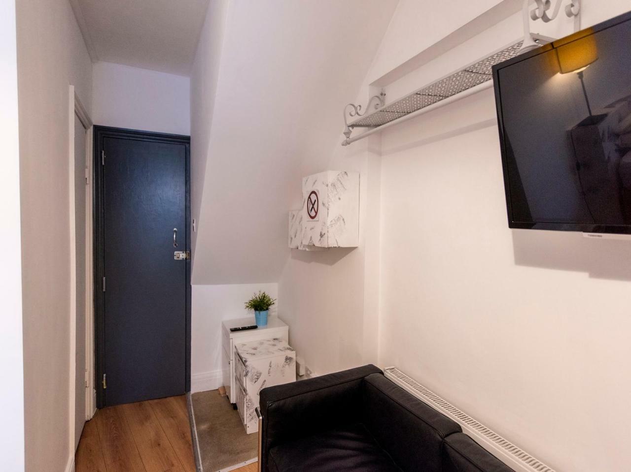 Camden Bnb Hotel
