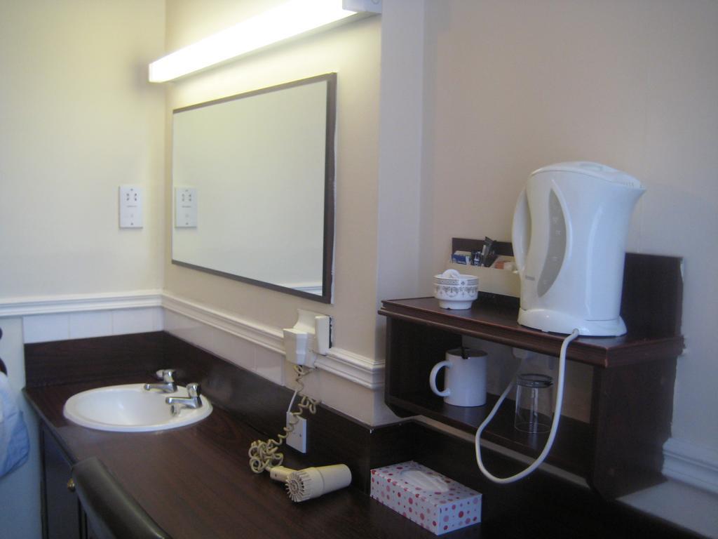 Hotel Hallam 3*