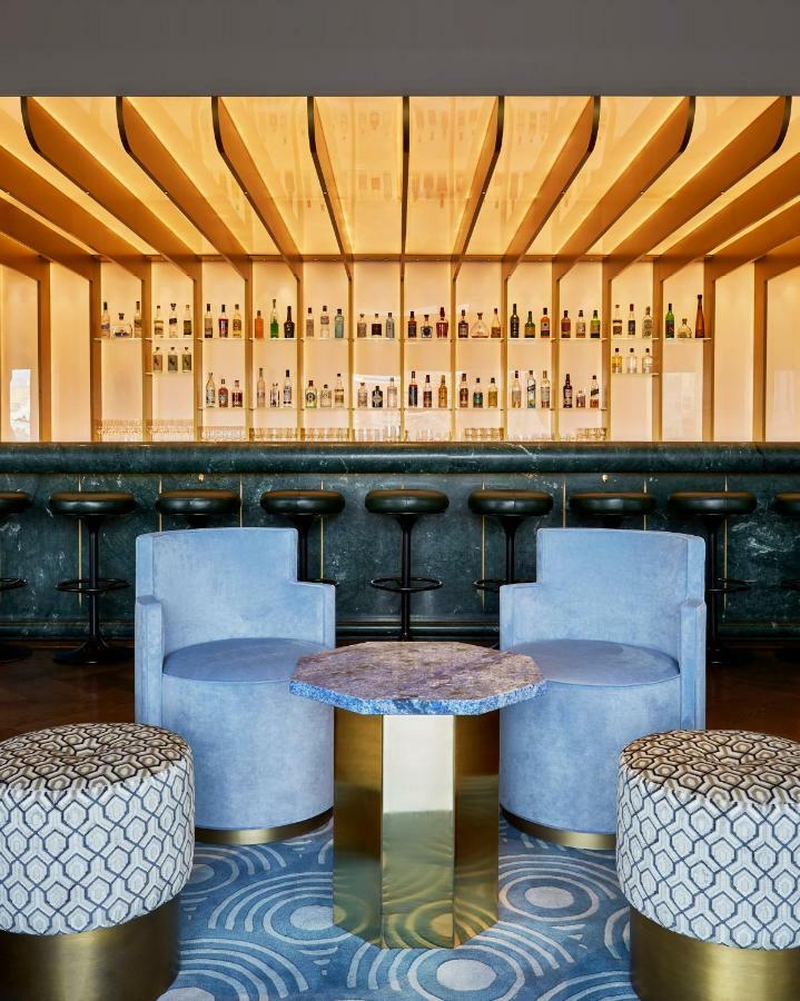 Hotel Sea Containers London