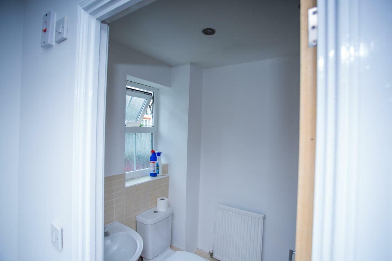 Superior 2 Bedroom Apartment
