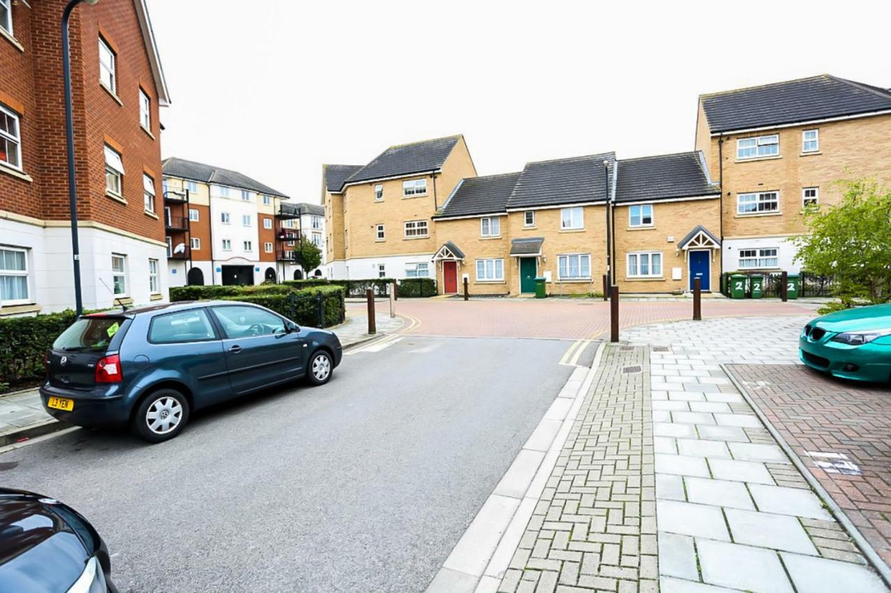 Superior 2 Bedroom Apartment London