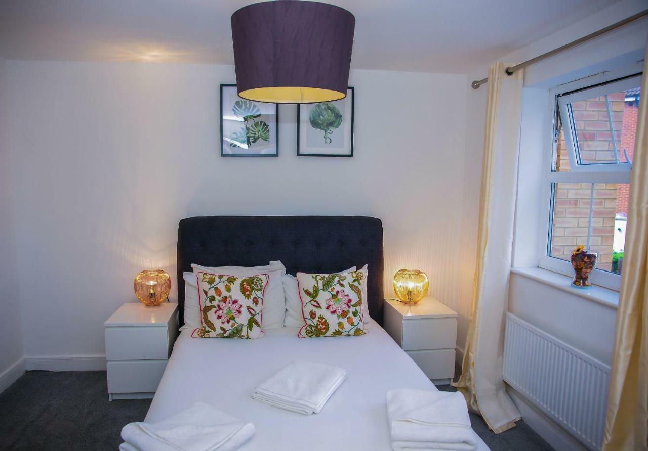 Superior 2 Bedroom * London