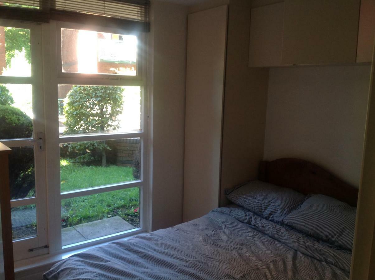 Rotherhithe Near Park And River Apartment