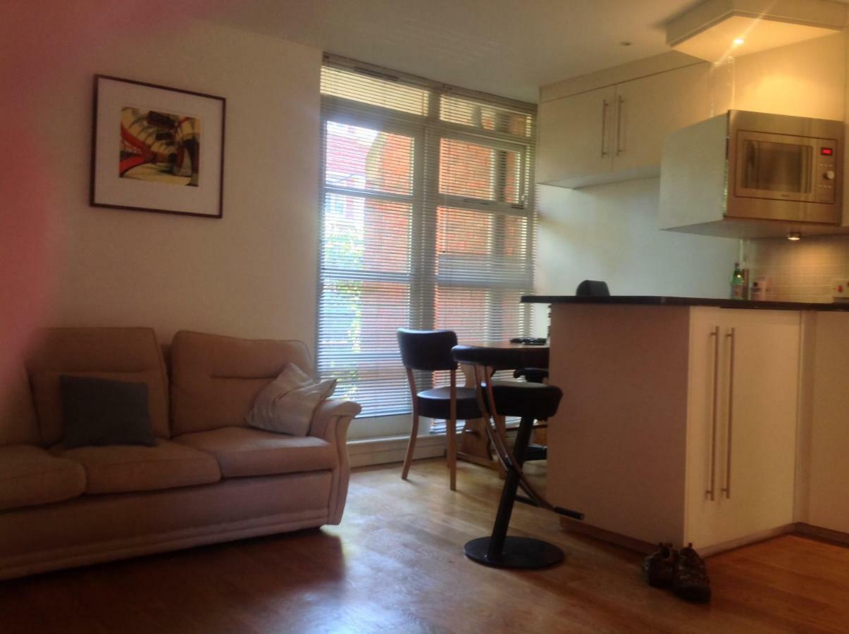 Rotherhithe Near Park And River Apartment *