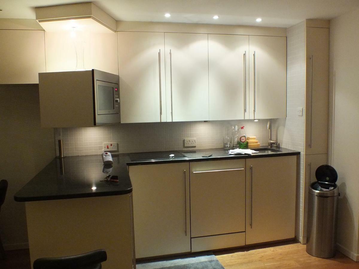 Rotherhithe Near Park And River Apartment