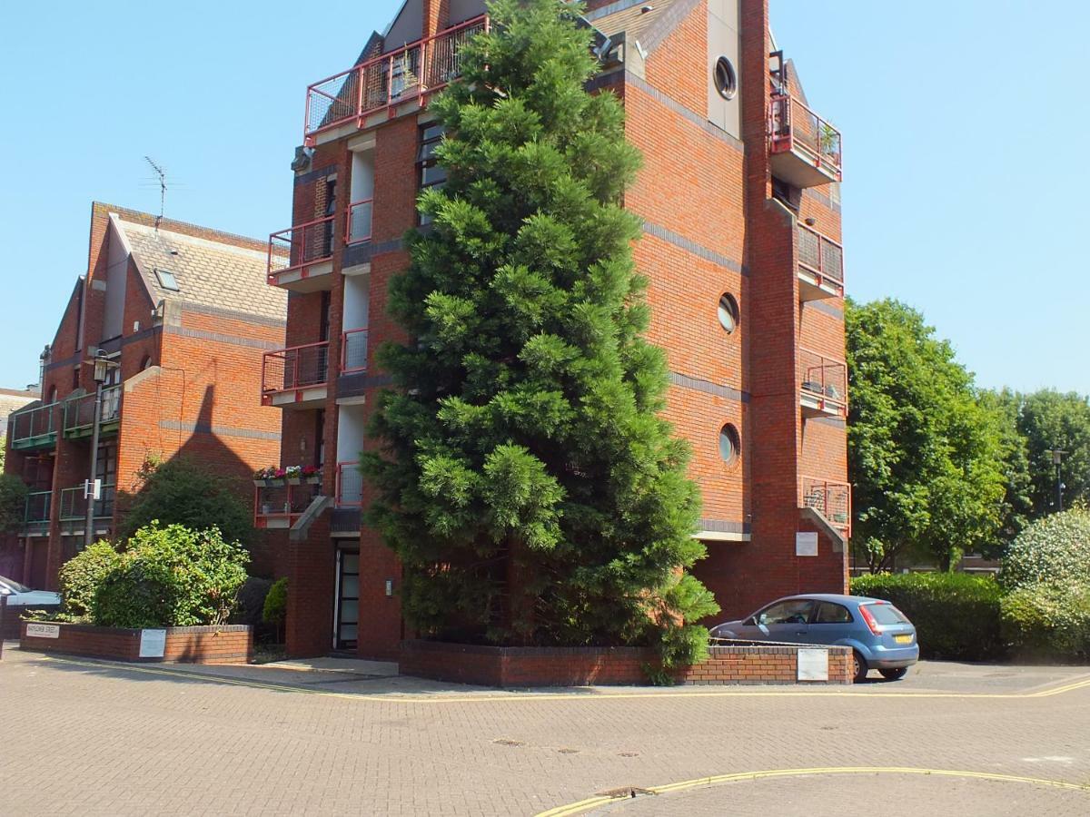 Apartment Rotherhithe Near Park And River