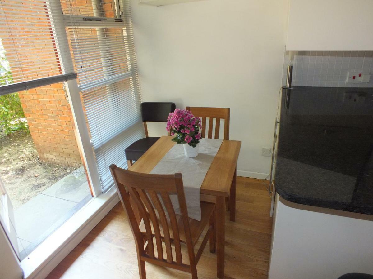 Rotherhithe Near Park And River Apartment London