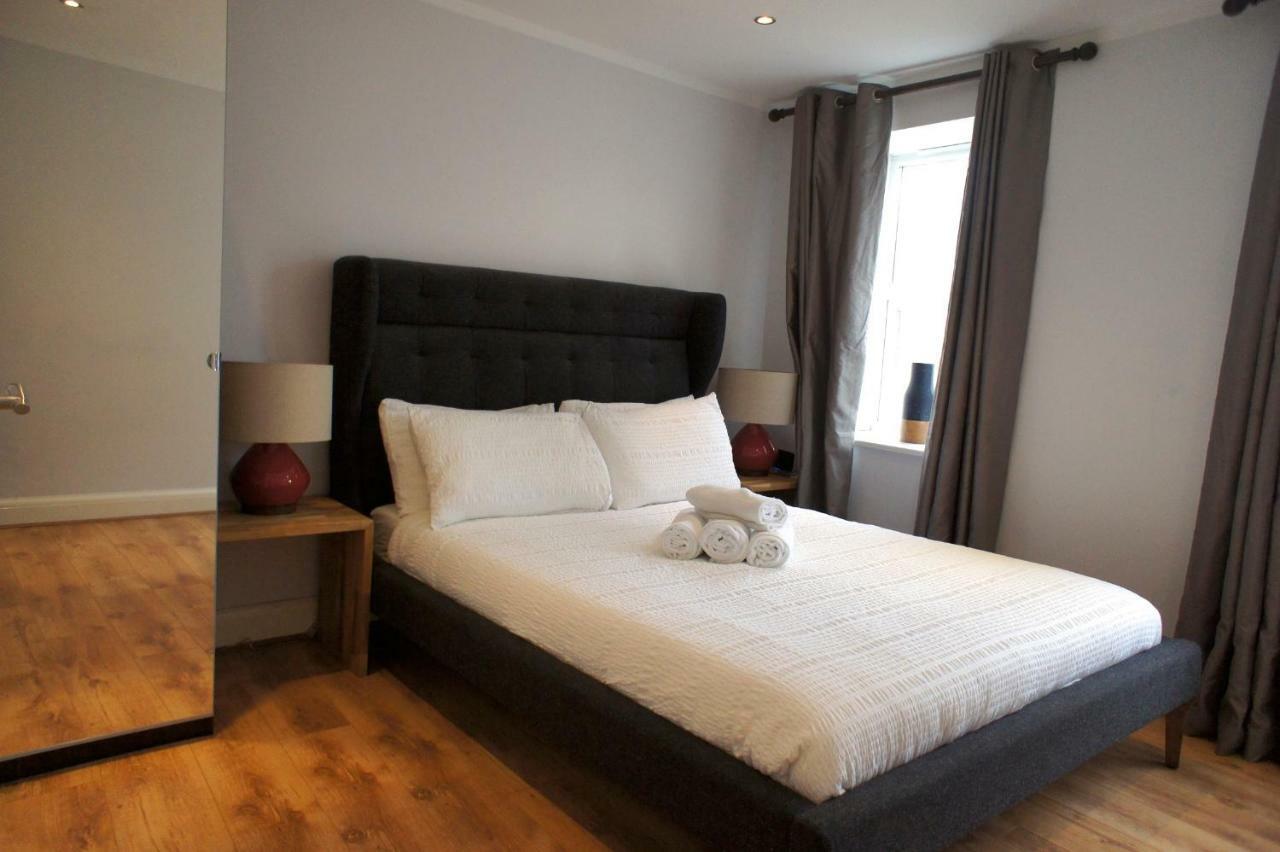 Redchurch House * London
