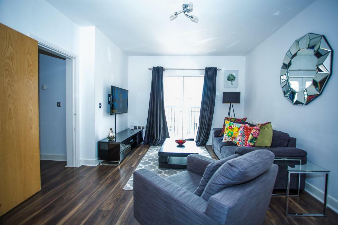Apartamento Modern 2 Bedroom Londres