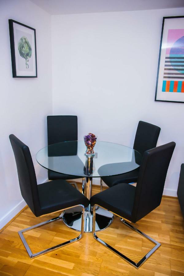 Superior 2 Bedroom Apartment London