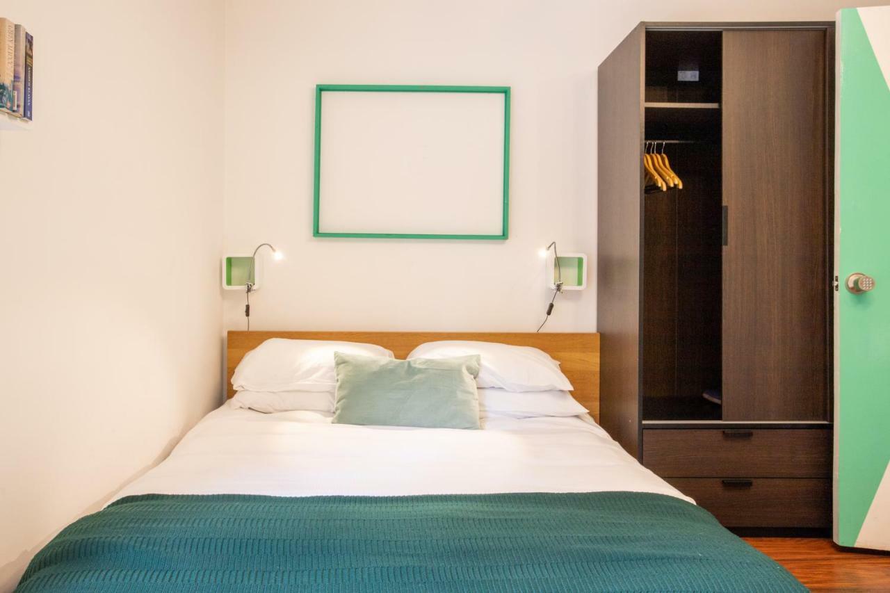 Tower Bridge Rainbow Gasthof 3*