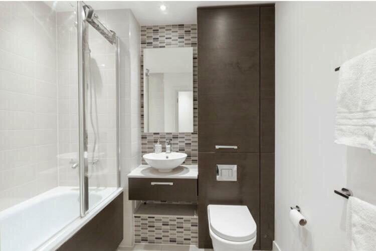 Privatunterkunft With Private Bathroom In A Modern Two Bedroom Two Bathroom Flat *