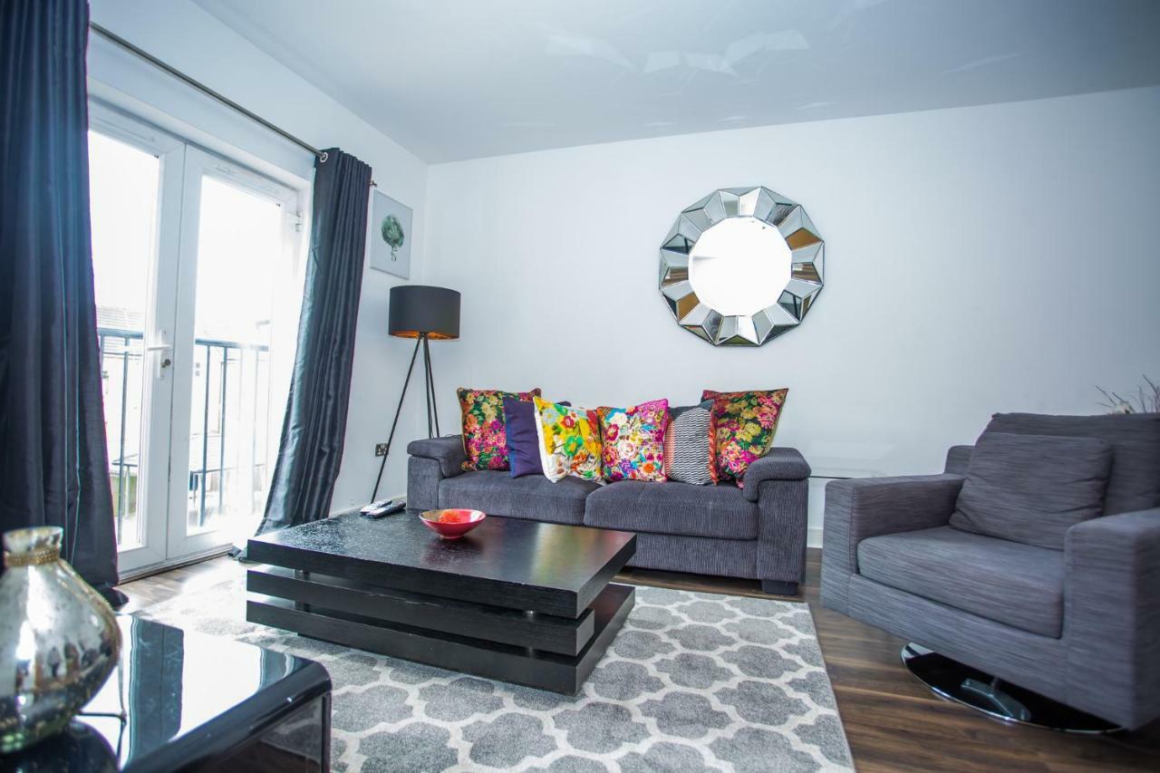 Modern 2 Bedroom Apartamento