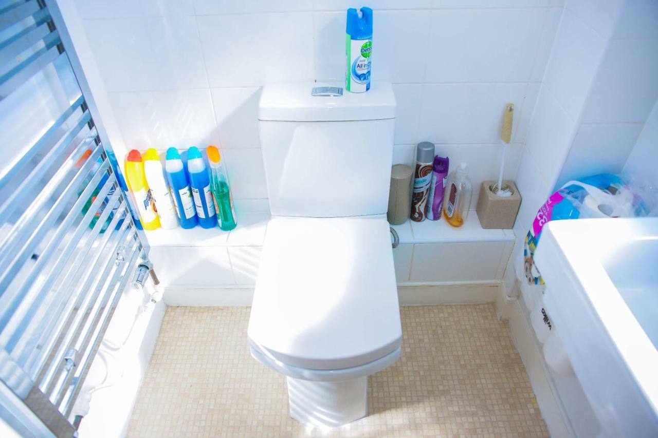 Apartamento Modern 2 Bedroom Londres