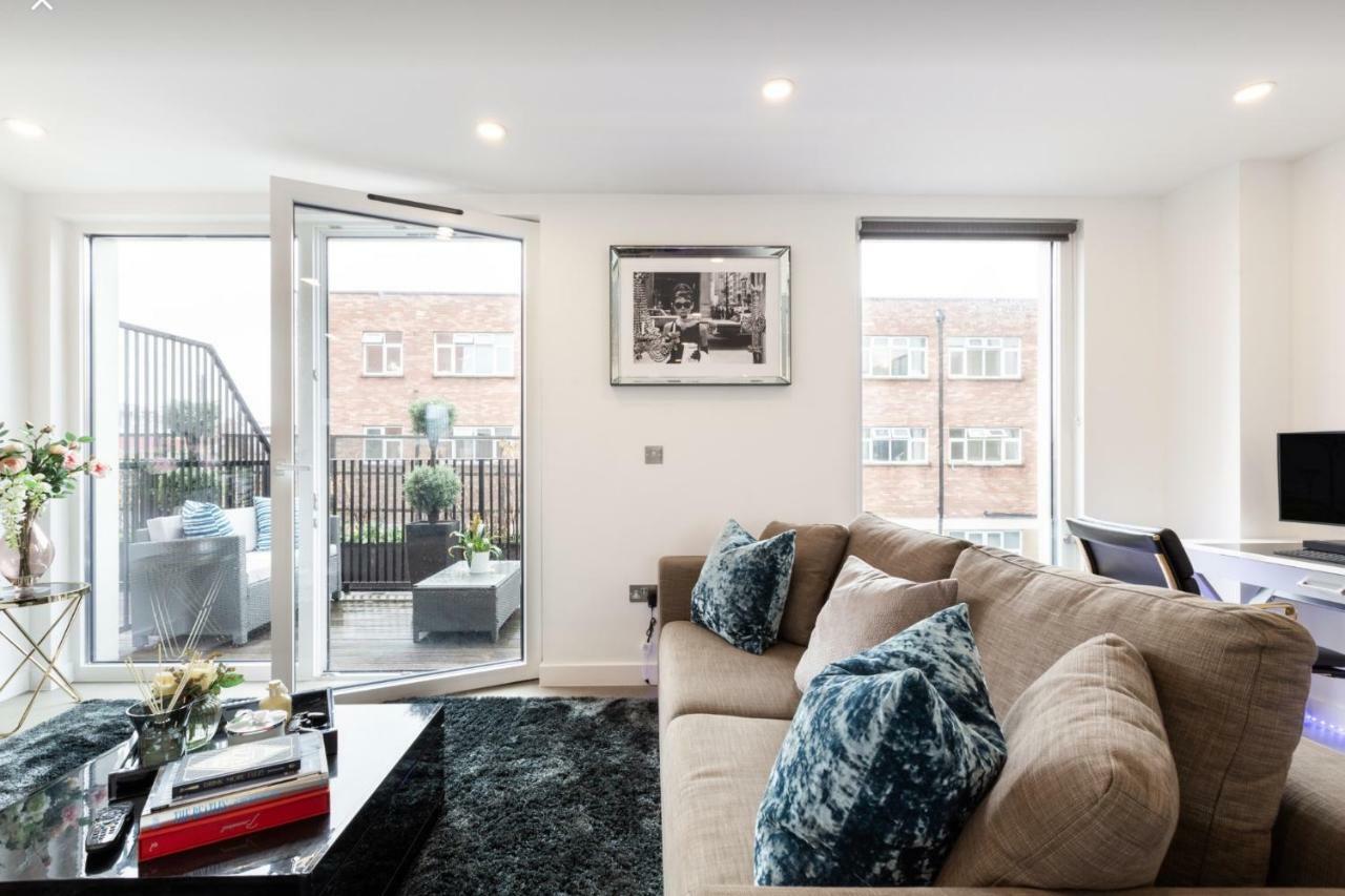 Premier Penthouse