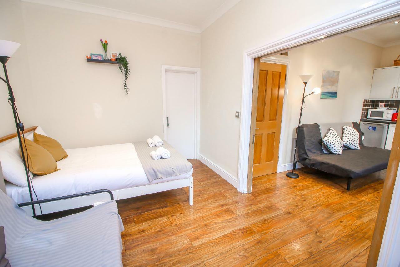 View Flat @ Liverpool St. * London