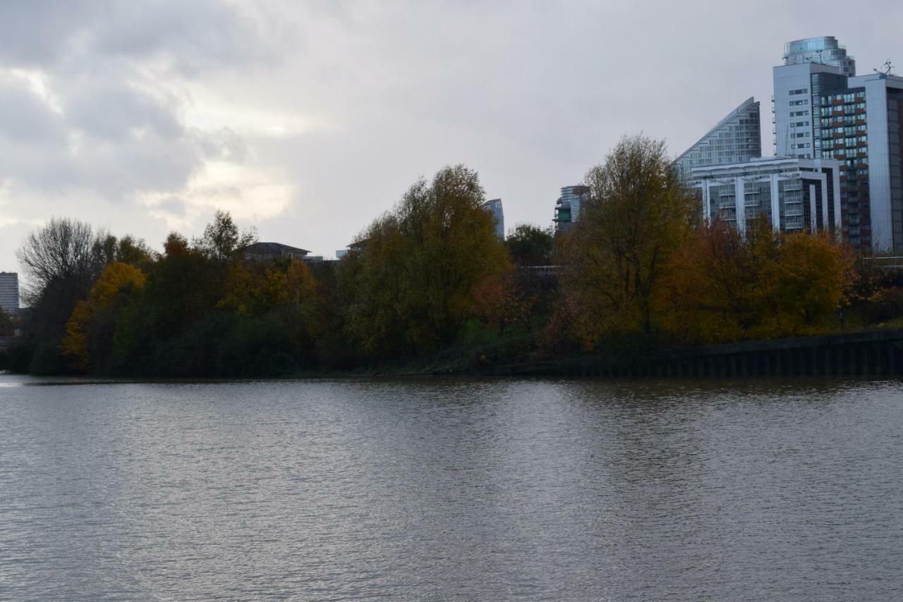 Island 3 Bedroom Luxury Apartments, Canary Wharf Appartement *
