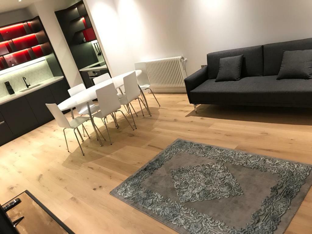 Apartment Booking