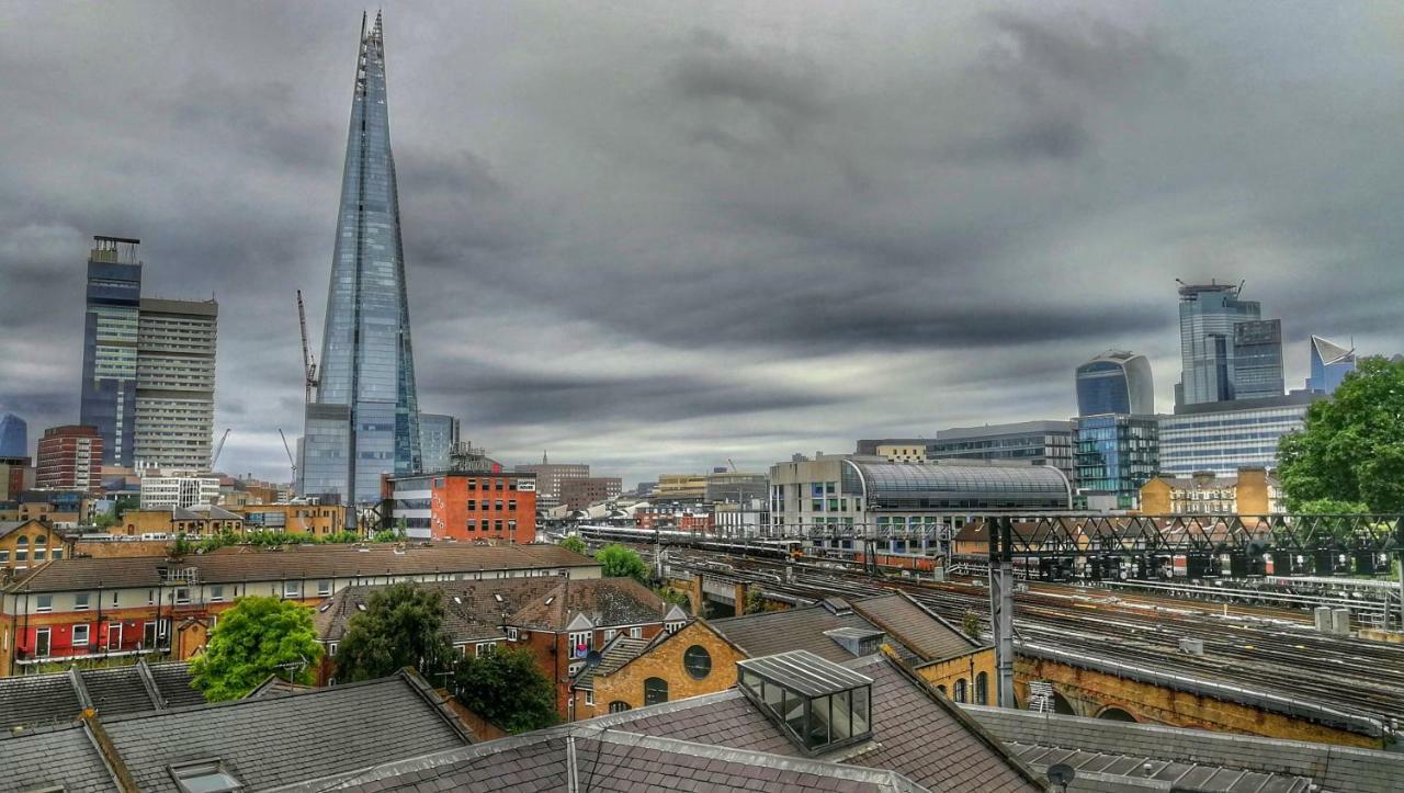 The Maltings Tower Bridge * Londen