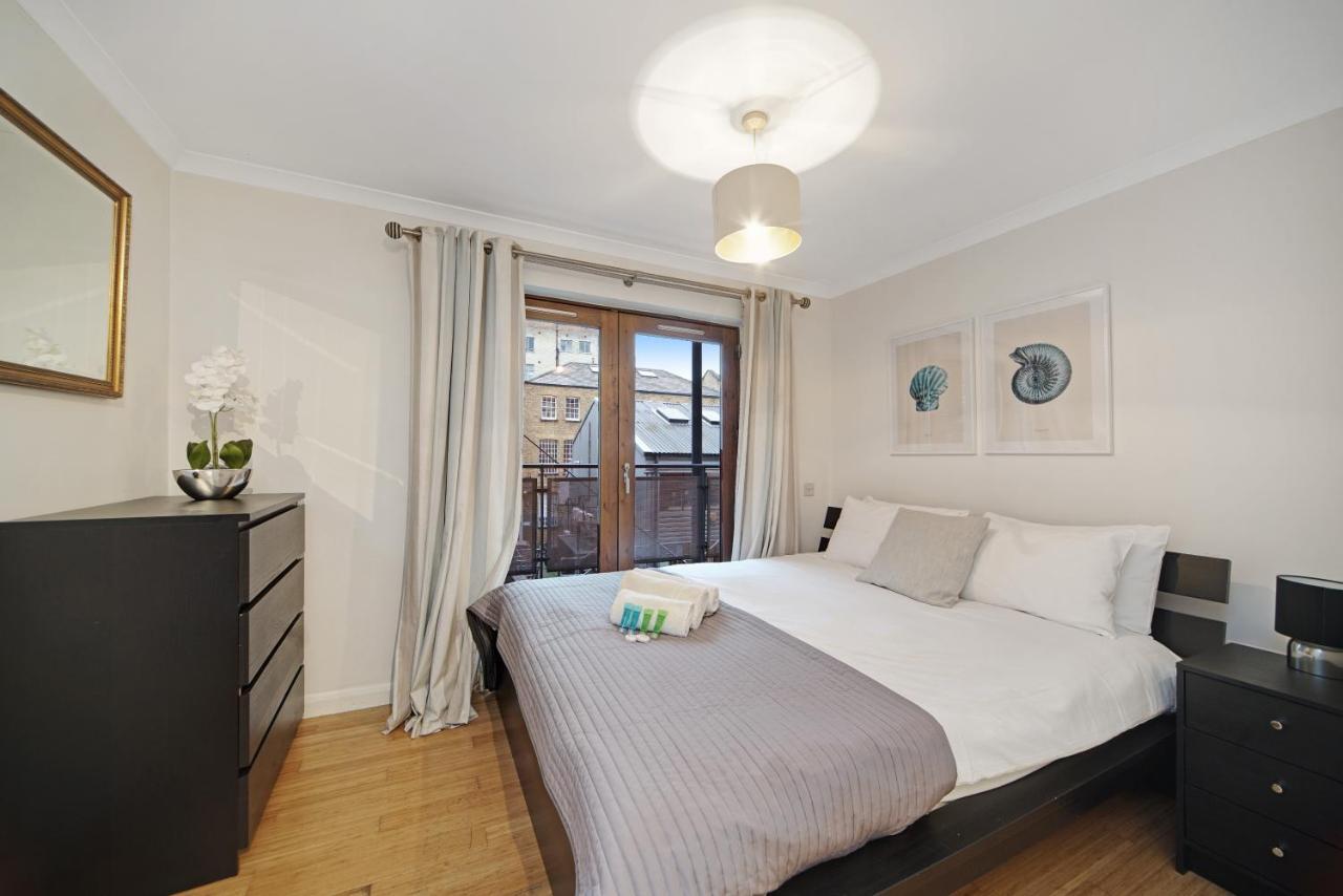 2 Bed Chic Near Shoreditch & Liverpool St Free Wifi & Parking By Aparts * London