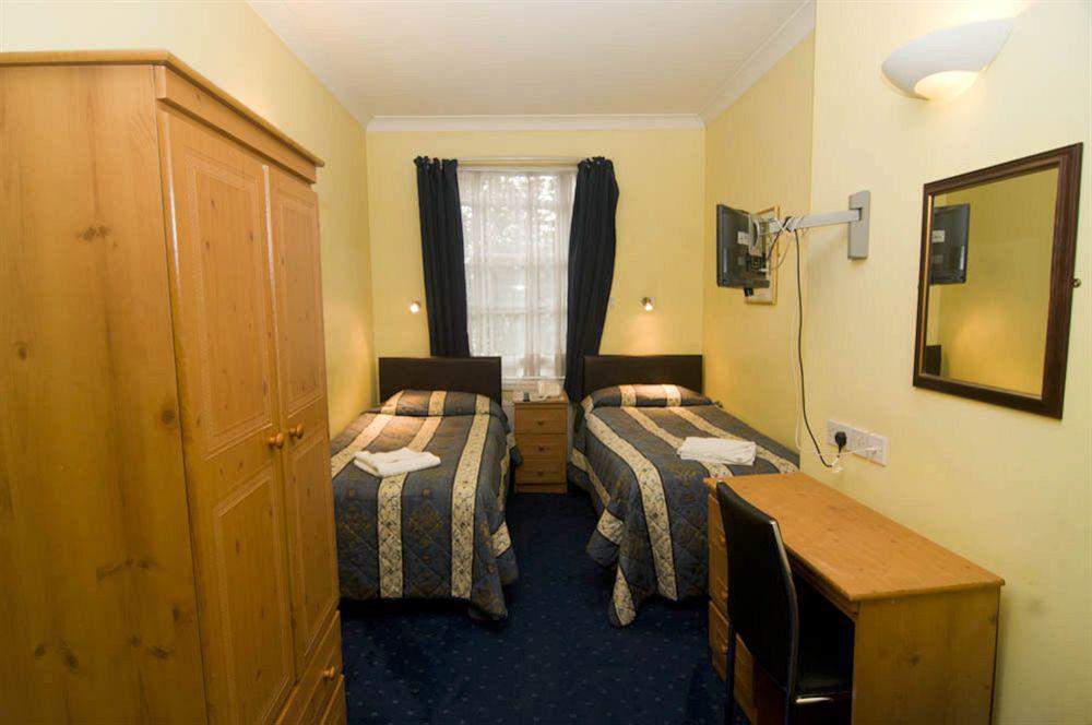Hotel Pacific 3*
