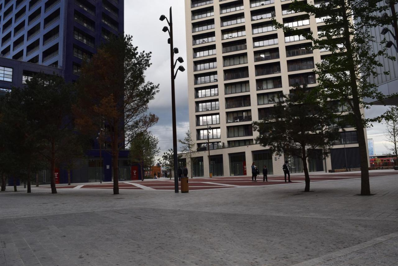 Island 3 Bedroom Luxury Apartments, Canary Wharf Londen