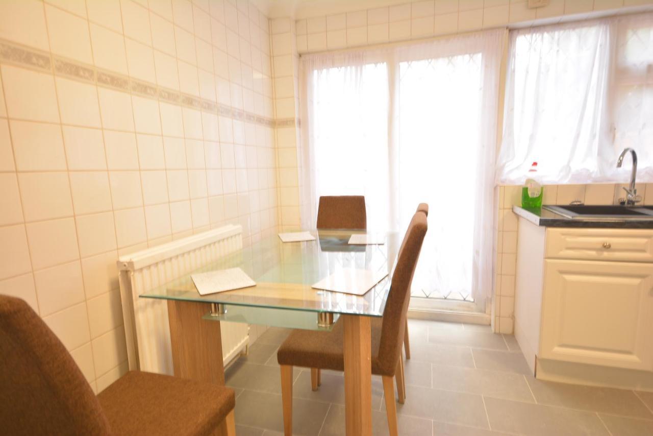 Leilighet Five Bedroom Townhouse Near Excel Exhibition Centre