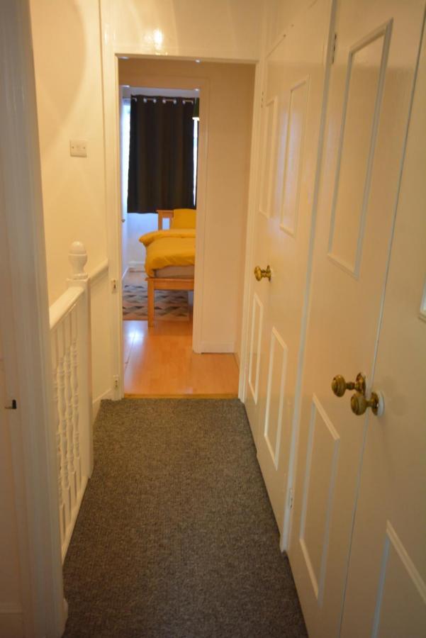 Five Bedroom Townhouse Near Excel Exhibition Centre Leilighet *