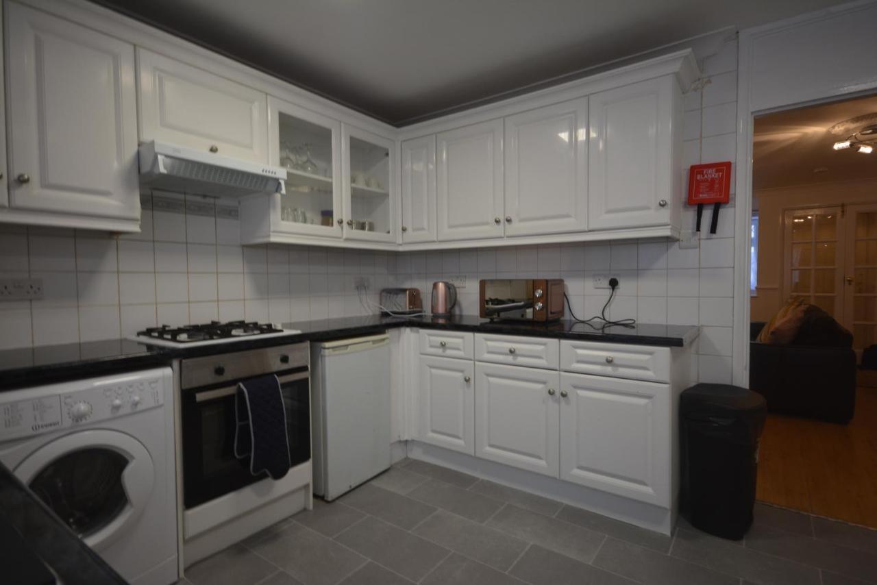 Leilighet Five Bedroom Townhouse Near Excel Exhibition Centre *