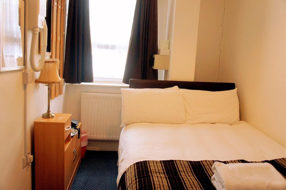 Plaza Hotel London
