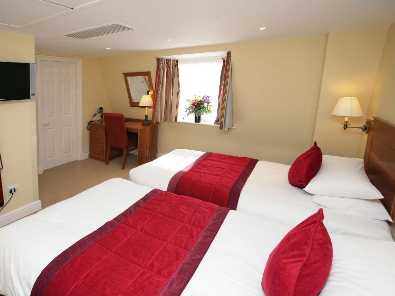 Byron Hotel