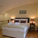 Paddington One Apartments
