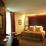 Crowne Plaza London Battersea