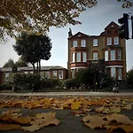 The Gateway Hotel