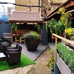 The Kilburn Arms