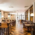 Hub By Premier Inn London Kings Cross