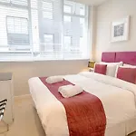 Roomspace Serviced Apartments - Watling Street