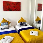 2-Bedrooms Apartment, Lounge, Balcony
