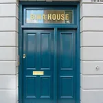 South Kensington By Capital
